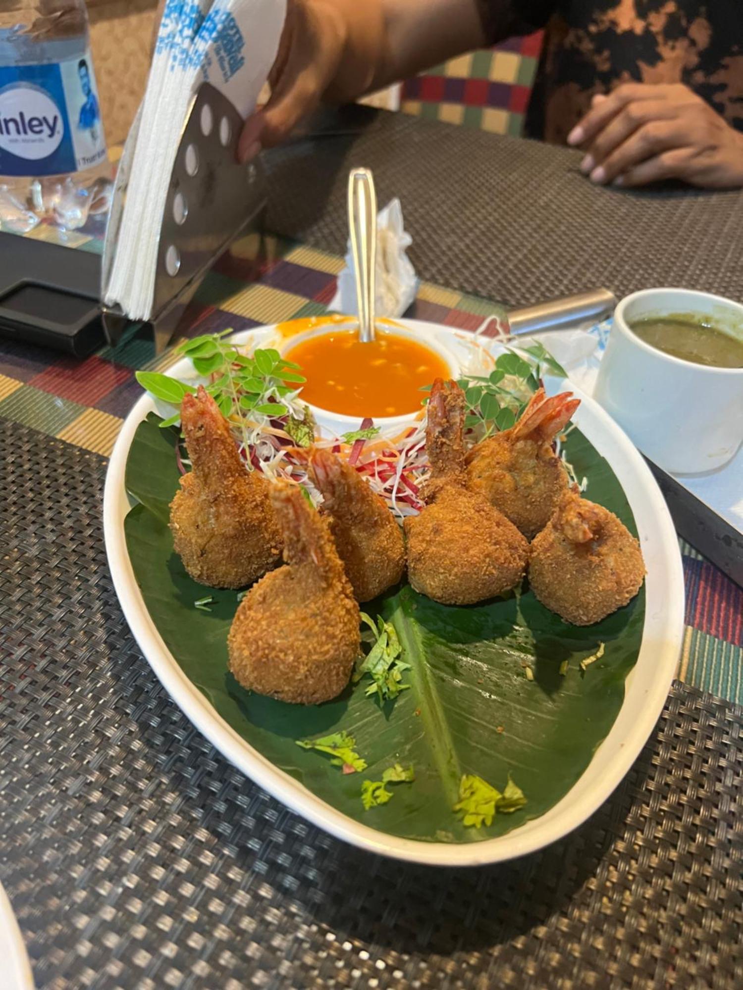 Varada Nagavali Hotel Srikakulam Luaran gambar