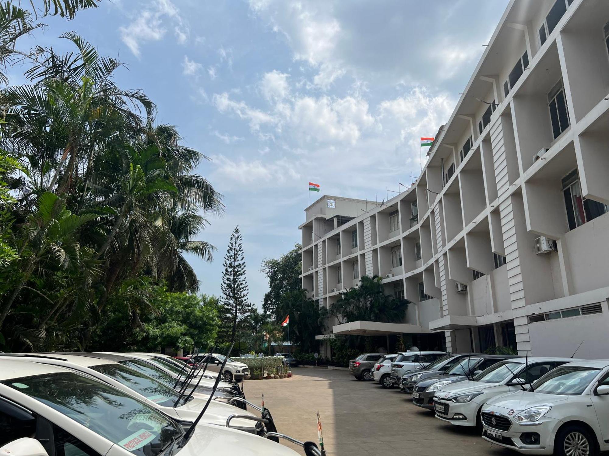 Varada Nagavali Hotel Srikakulam Luaran gambar
